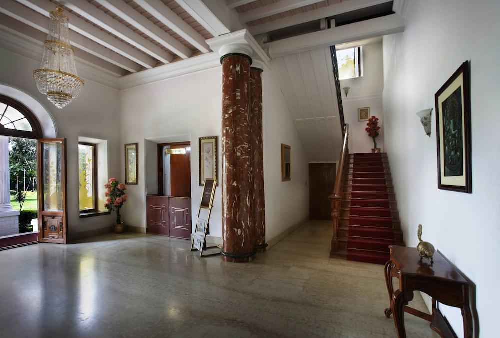 Jayamahal Palace Bangalore Exterior foto