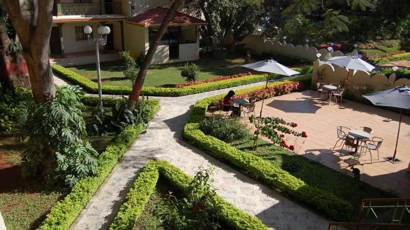 Jayamahal Palace Bangalore Exterior foto